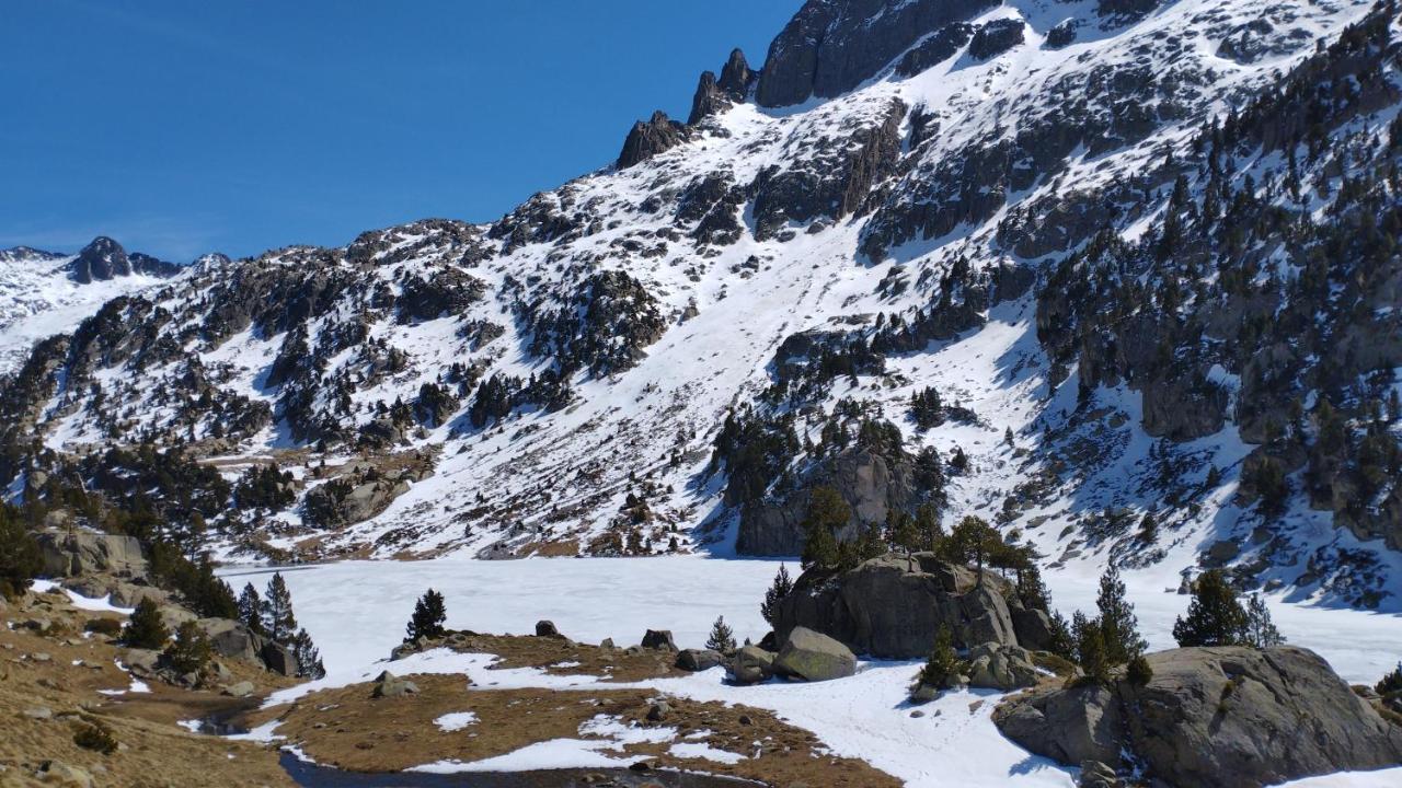 Esqui, Aigueestortes Y Boi-Tauell A Tus Pies En Ebrehogar Пла-де-Л'Ерміта Екстер'єр фото
