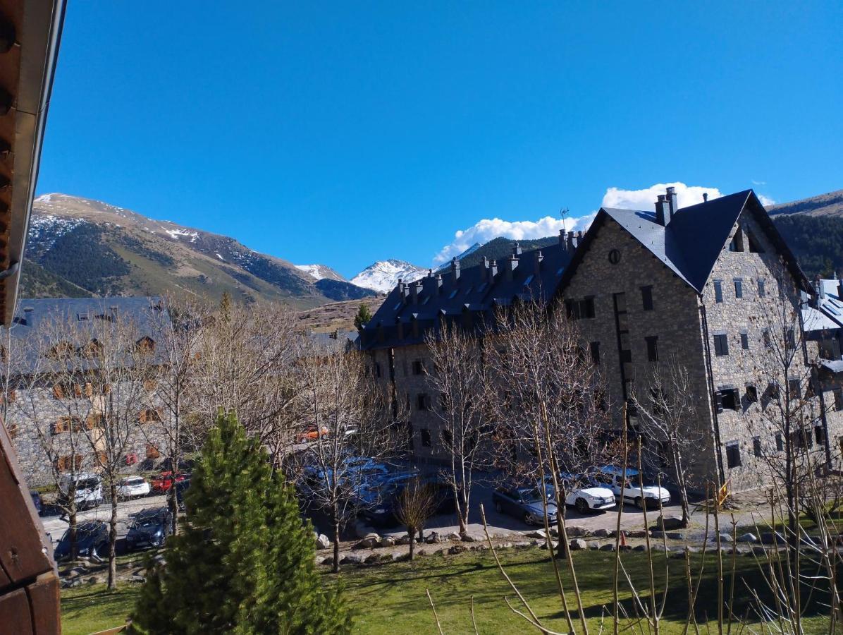 Esqui, Aigueestortes Y Boi-Tauell A Tus Pies En Ebrehogar Пла-де-Л'Ерміта Екстер'єр фото