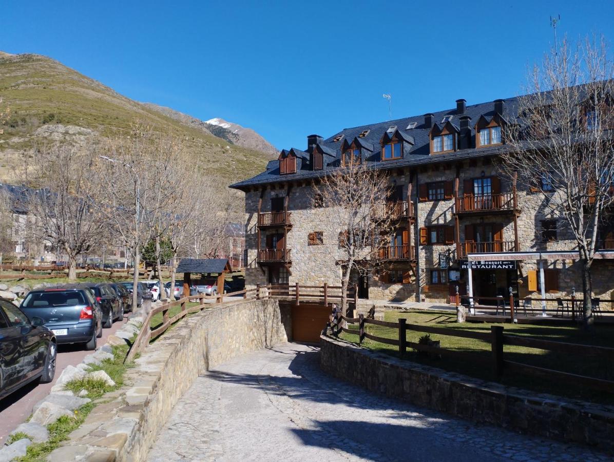 Esqui, Aigueestortes Y Boi-Tauell A Tus Pies En Ebrehogar Пла-де-Л'Ерміта Екстер'єр фото